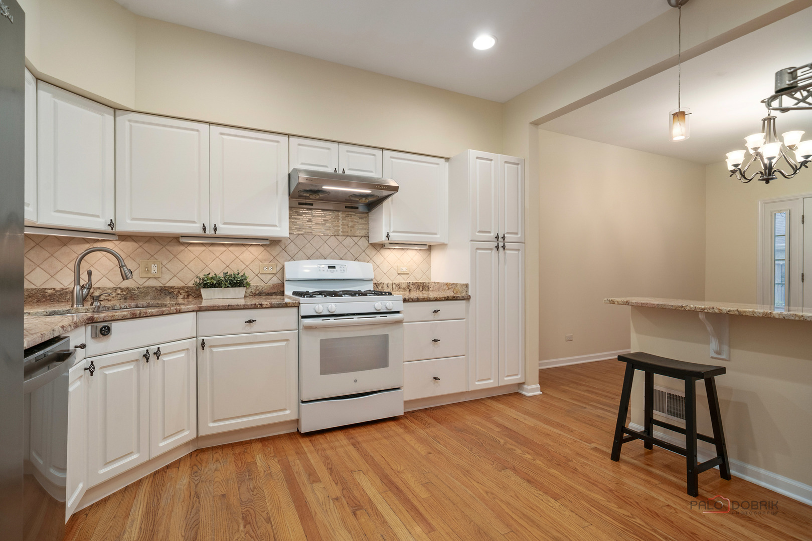 1804 Monroe Court, Glenview, IL 60025