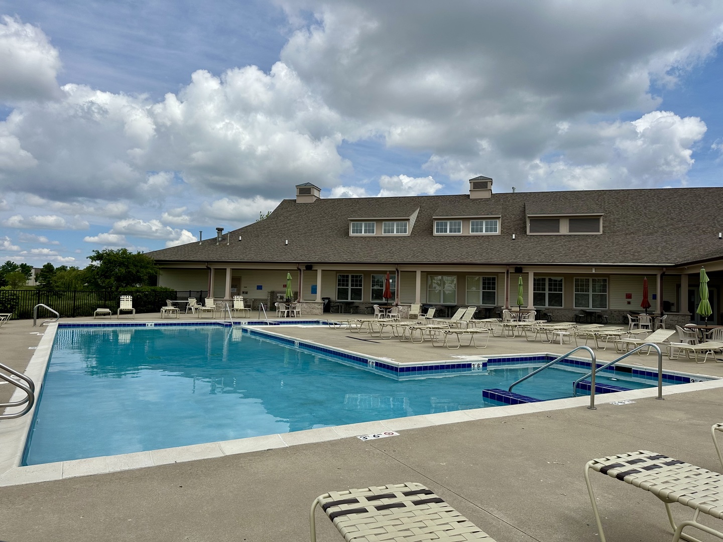 1033 Carolina Court, Pingree Grove, IL 60140