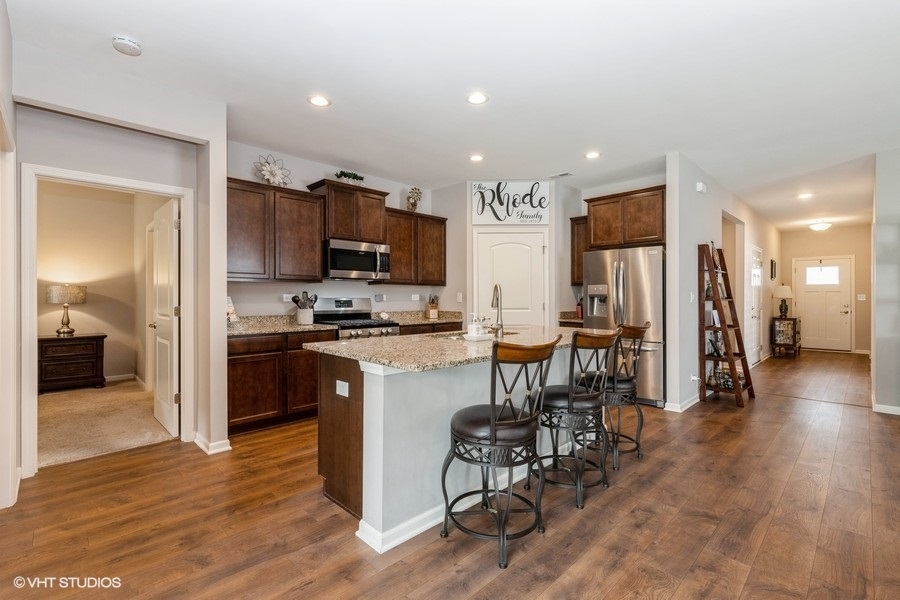 1033 Carolina Court, Pingree Grove, IL 60140