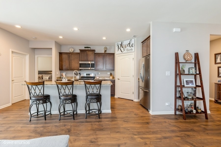 1033 Carolina Court, Pingree Grove, IL 60140