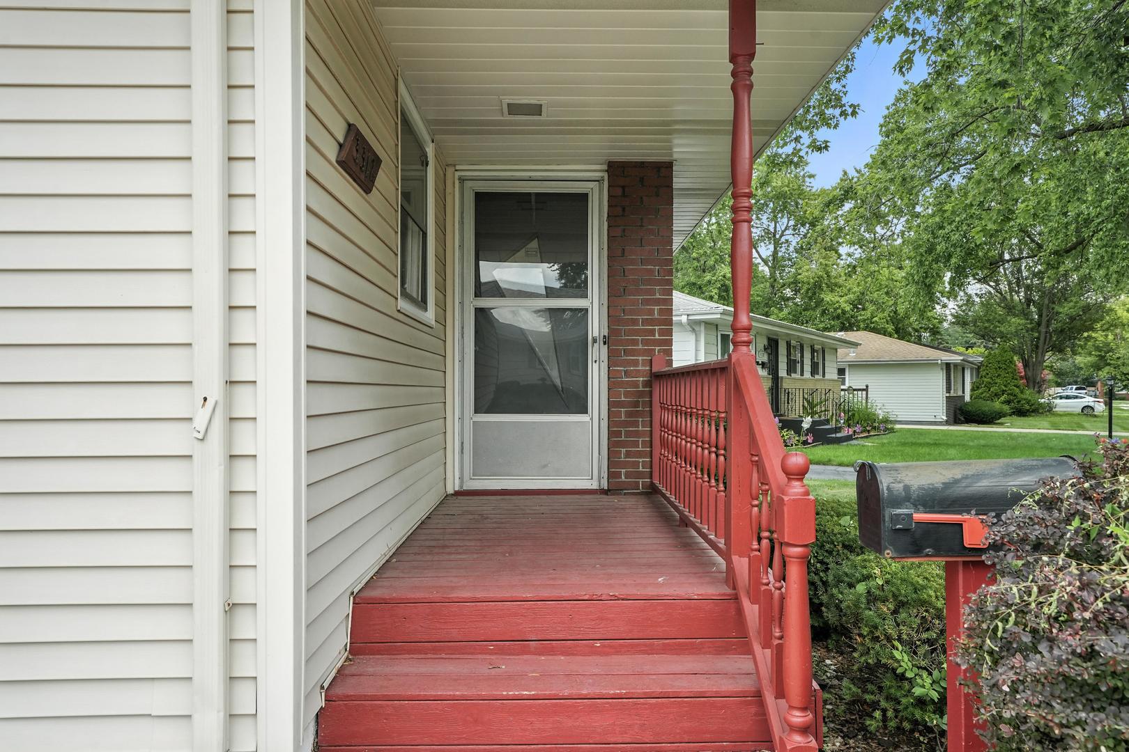 3312 E 170th Street, Lansing, IL 60438