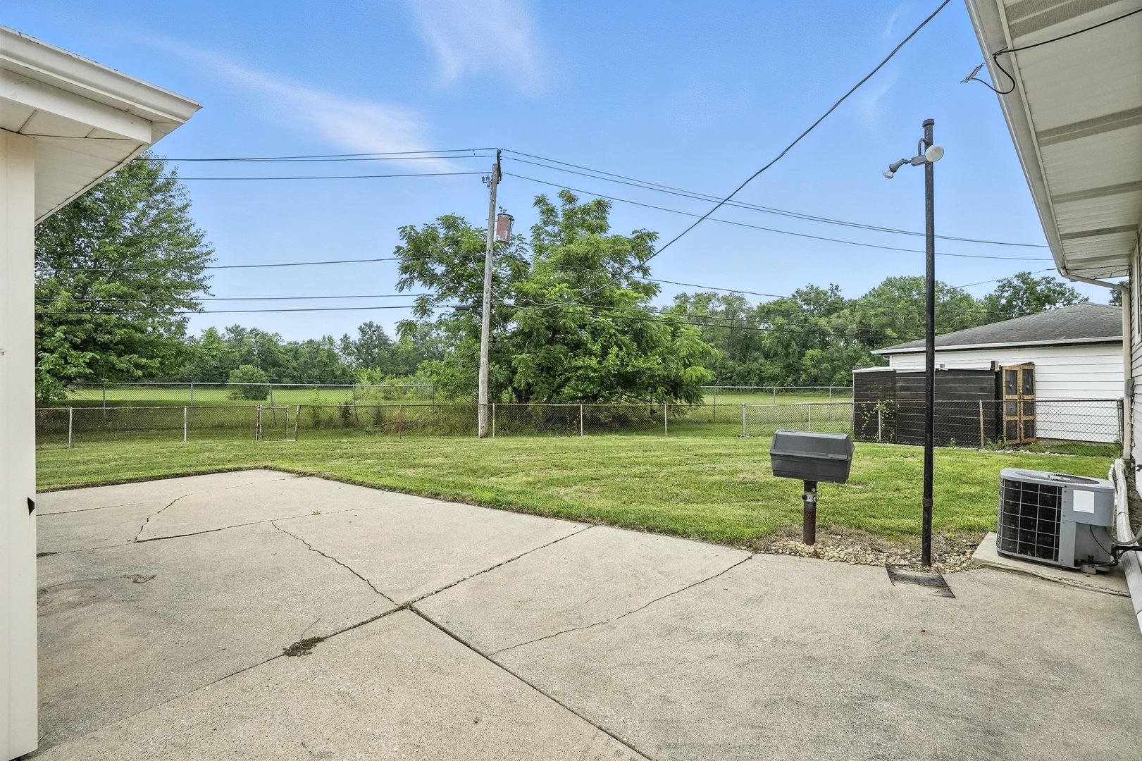 3312 E 170th Street, Lansing, IL 60438