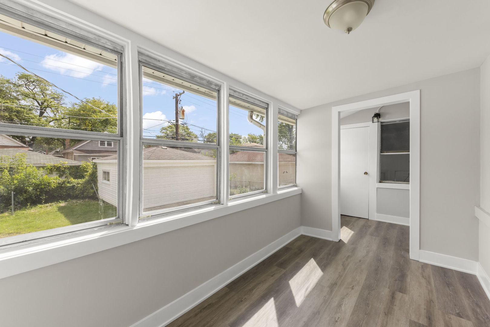 1237 S 14th Avenue, Maywood, IL 60153