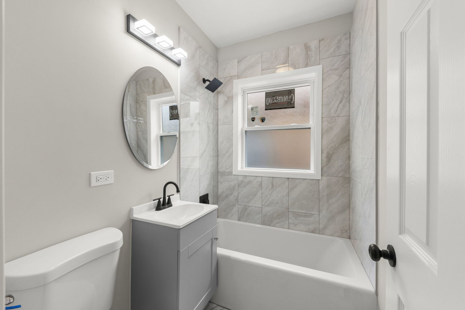 1237 S 14th Avenue, Maywood, IL 60153