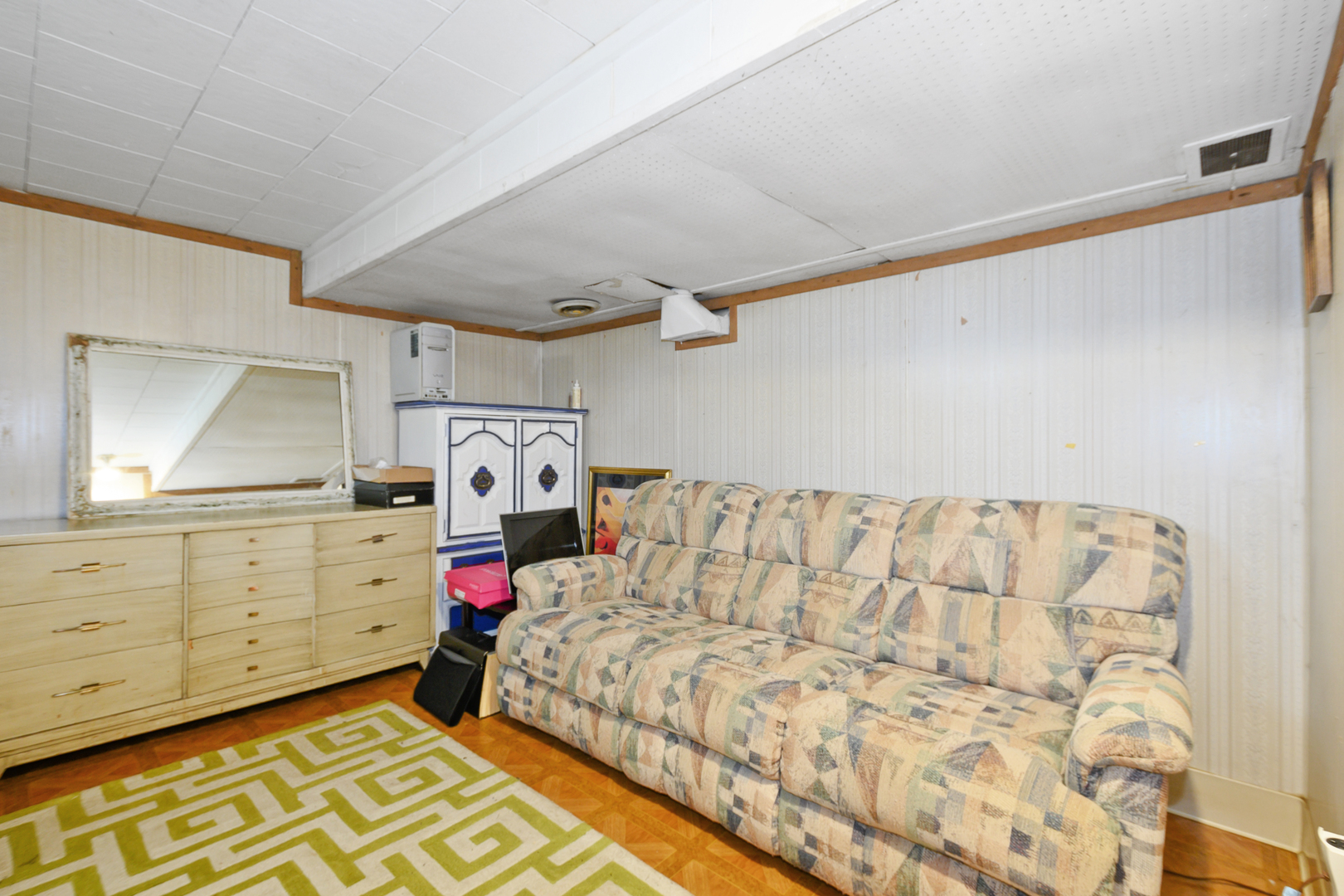 208 27th Avenue, Bellwood, IL 60104