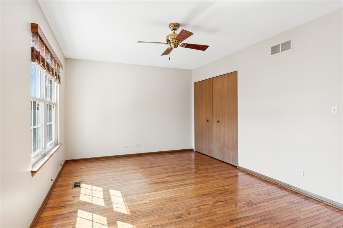 2924 Shelly Lane, Aurora, IL 60504