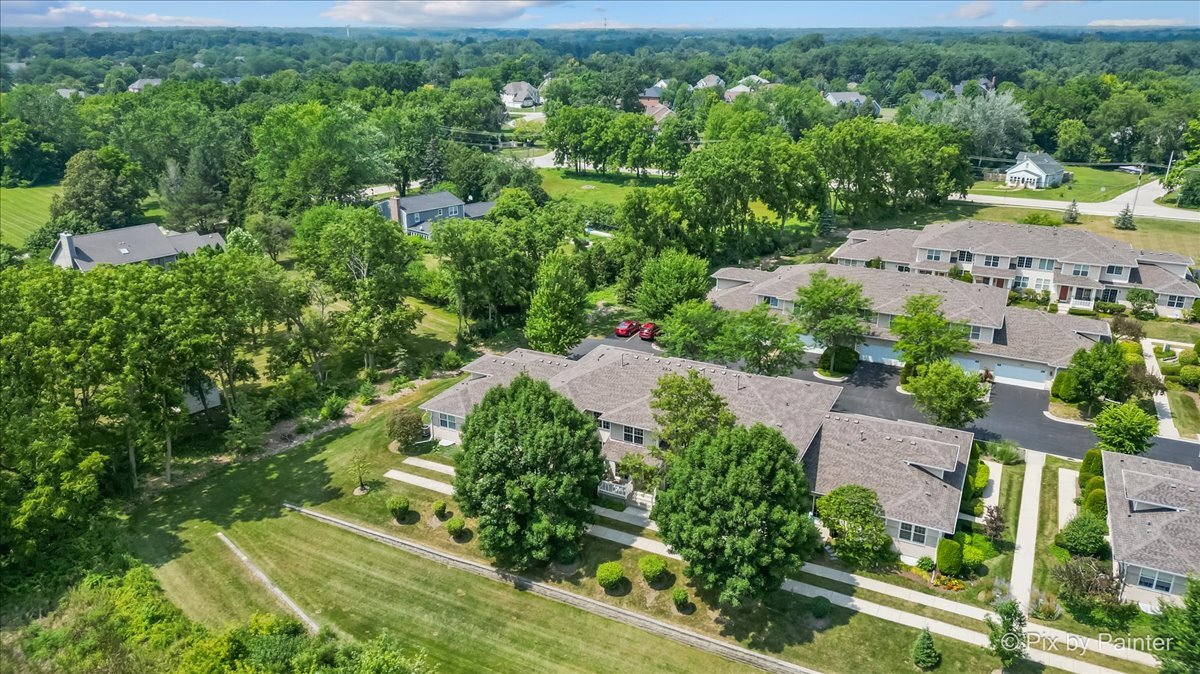1232 Walnut Glen Drive #8C, Crystal Lake, IL 60014