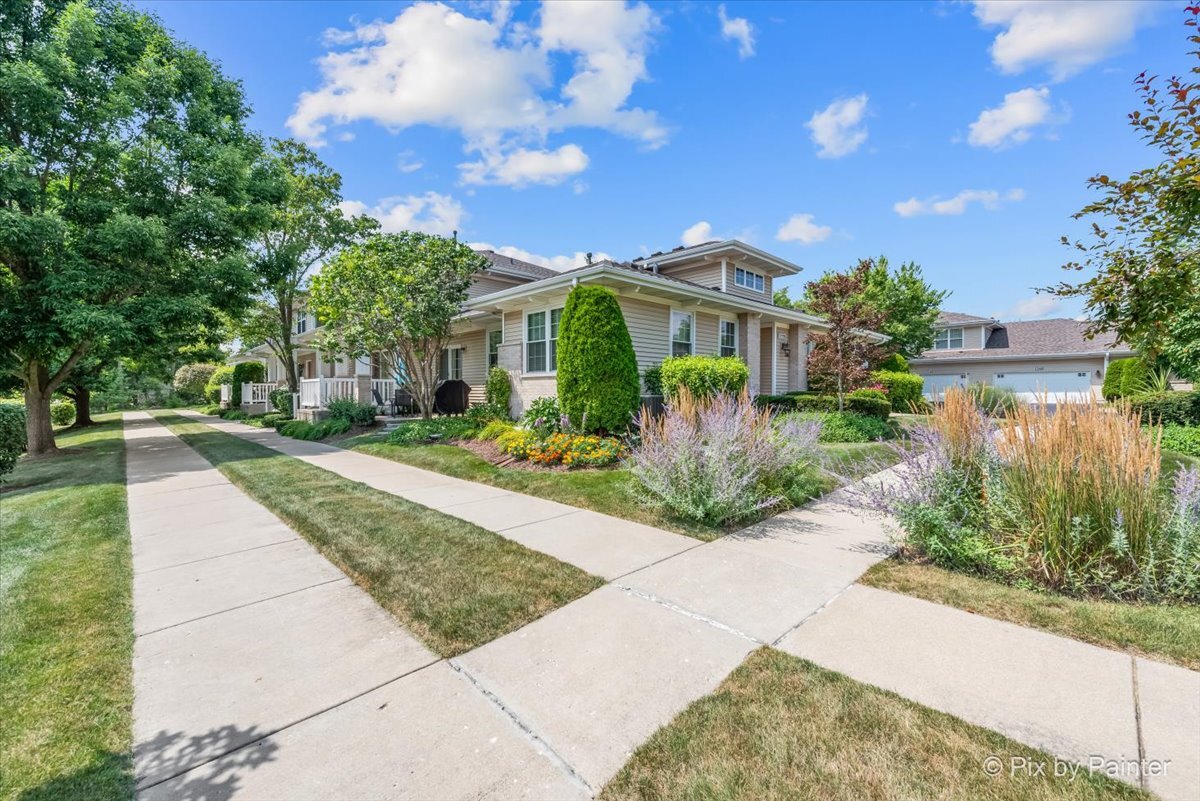 1232 Walnut Glen Drive #8C, Crystal Lake, IL 60014