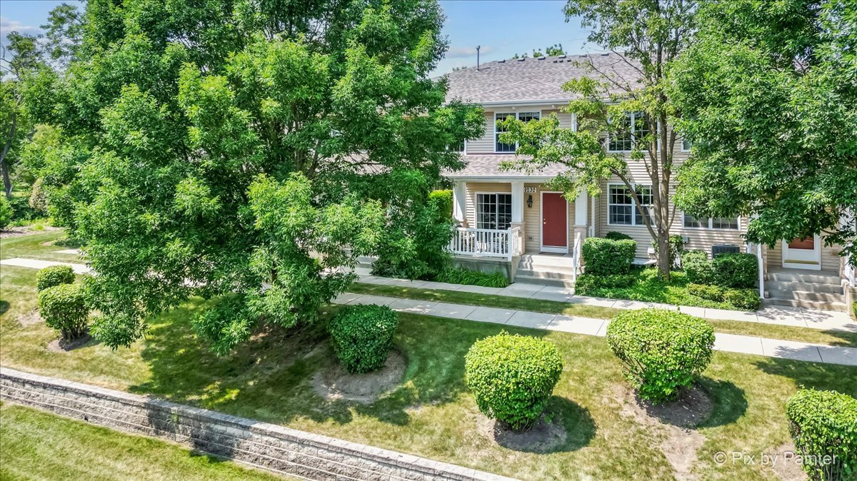 1232 Walnut Glen Drive #8C, Crystal Lake, IL 60014