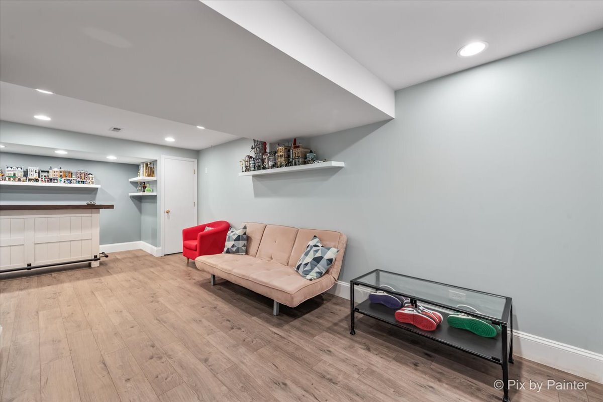 1232 Walnut Glen Drive #8C, Crystal Lake, IL 60014
