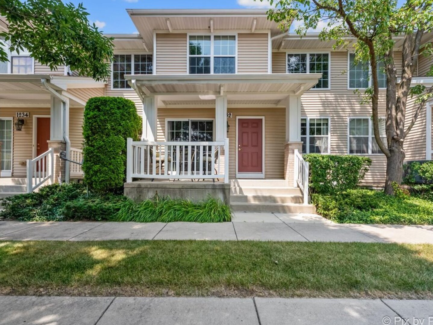 1232 Walnut Glen Drive #8C, Crystal Lake, IL 60014