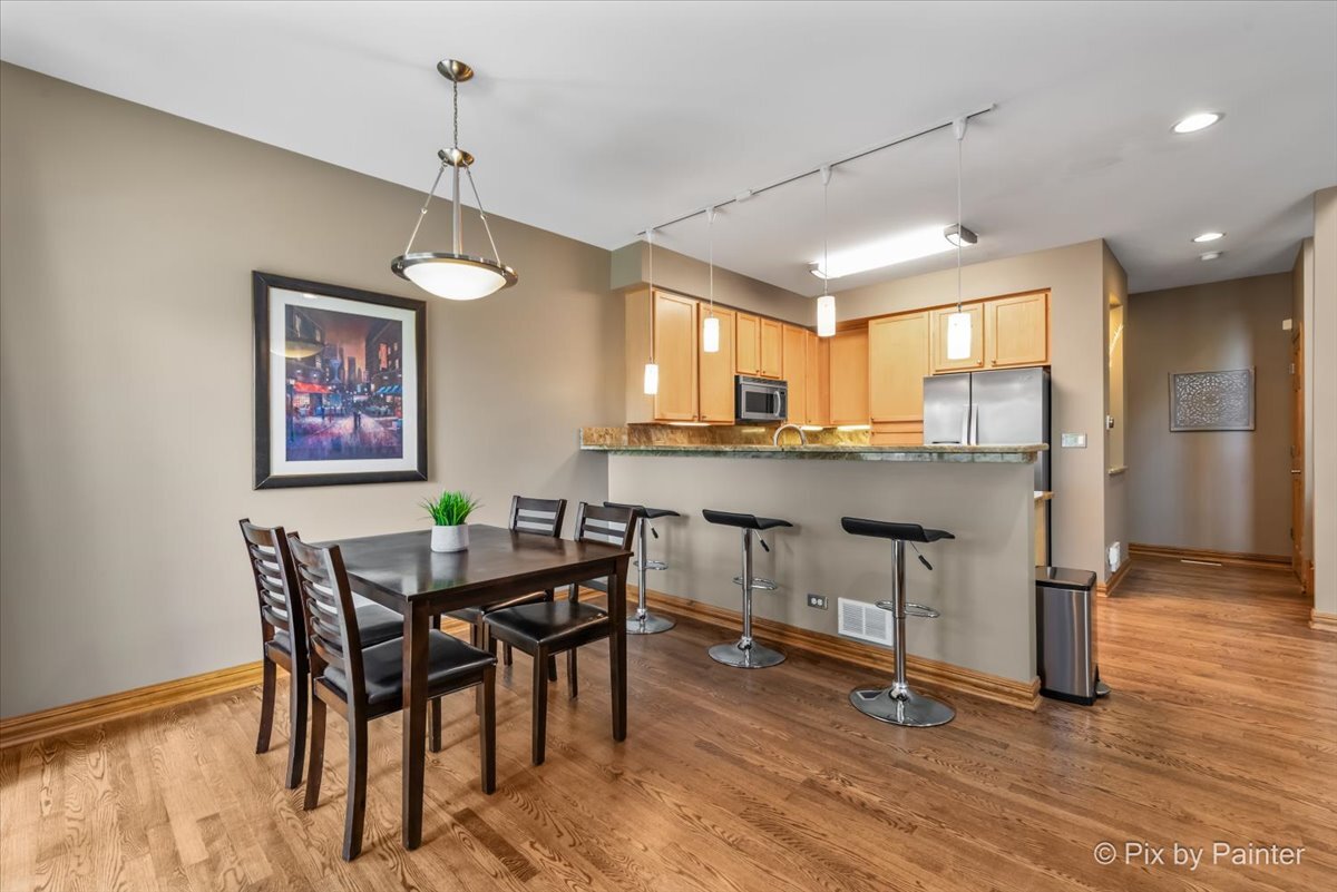 1232 Walnut Glen Drive #8C, Crystal Lake, IL 60014