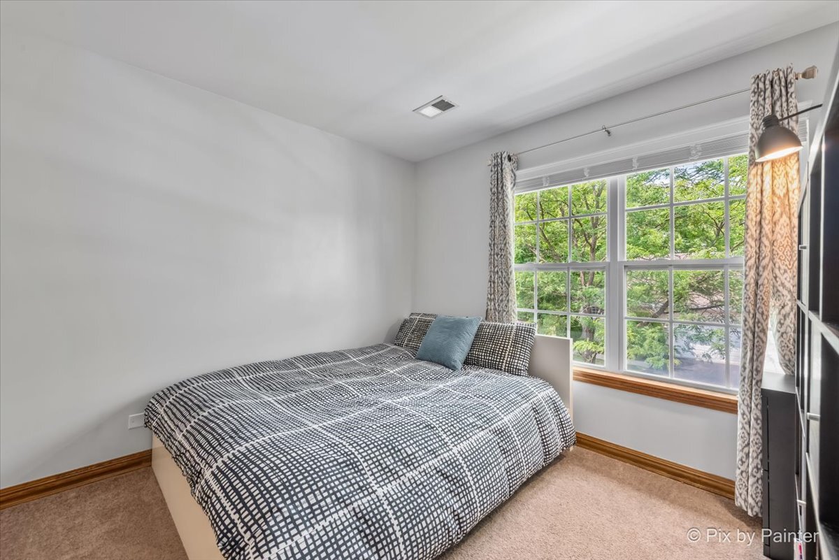 1232 Walnut Glen Drive #8C, Crystal Lake, IL 60014