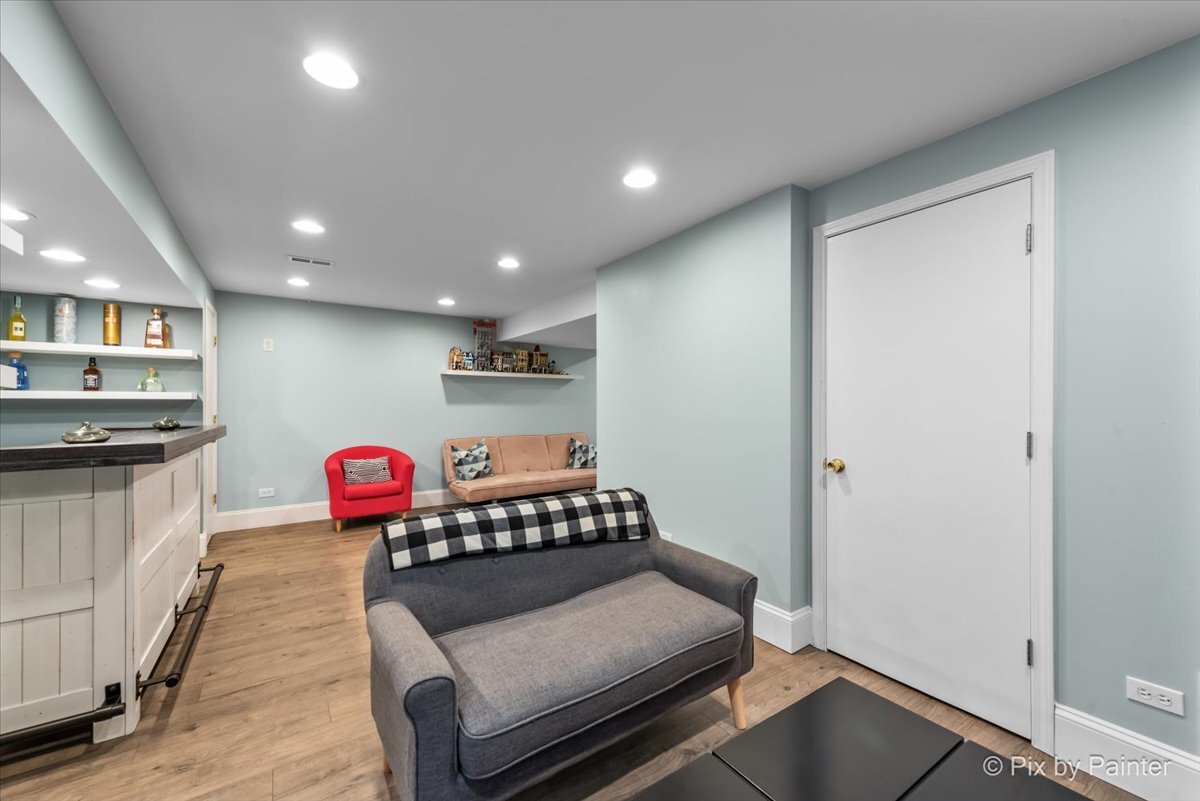 1232 Walnut Glen Drive #8C, Crystal Lake, IL 60014