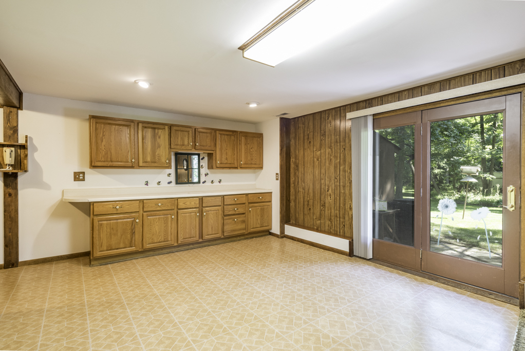 2403 11th Street, Winthrop Harbor, IL 60096