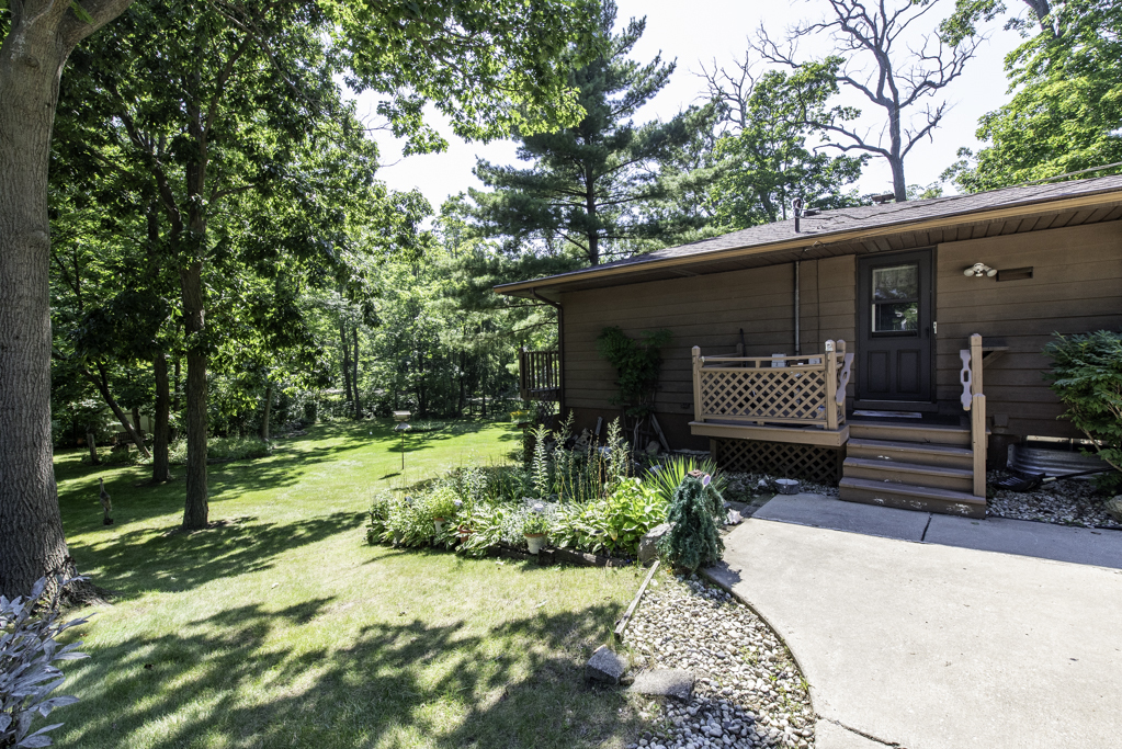 2403 11th Street, Winthrop Harbor, IL 60096