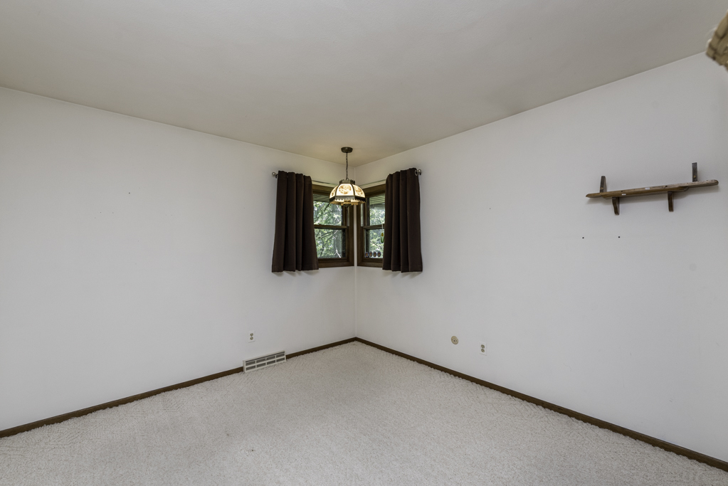 2403 11th Street, Winthrop Harbor, IL 60096