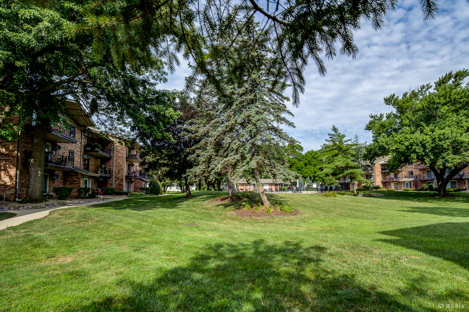 5324 WATERBURY Drive #1502, Crestwood, IL 60418
