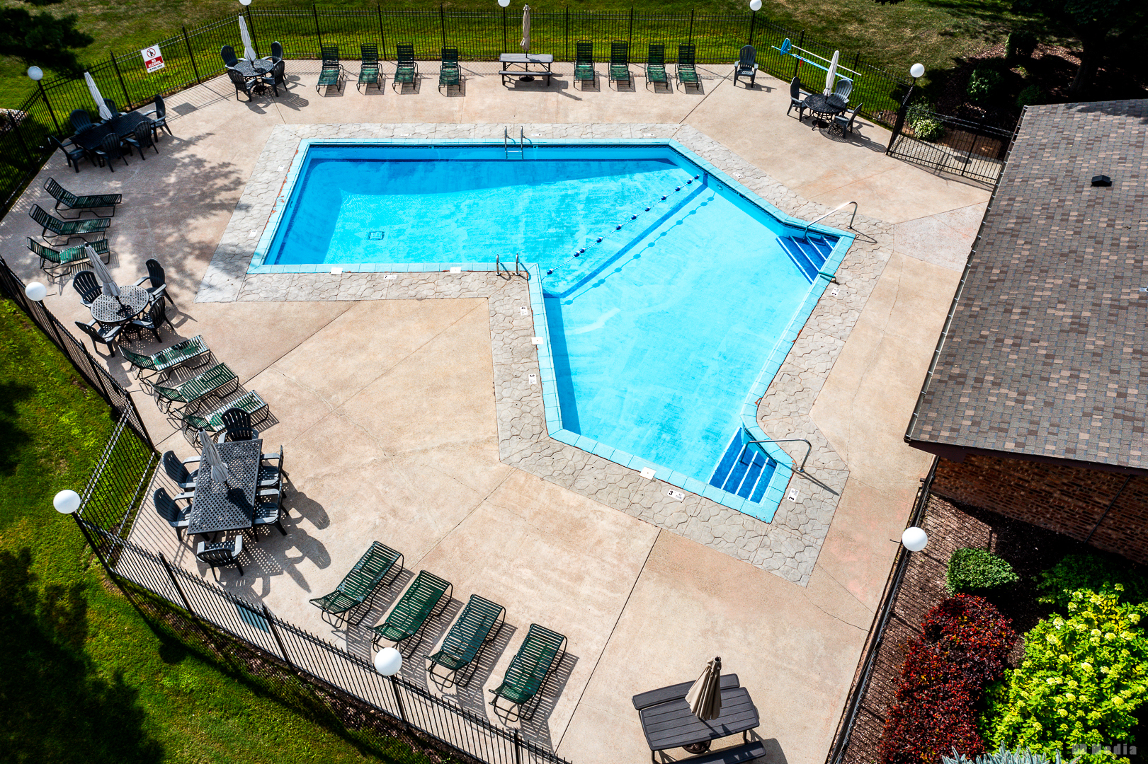5324 WATERBURY Drive #1502, Crestwood, IL 60418