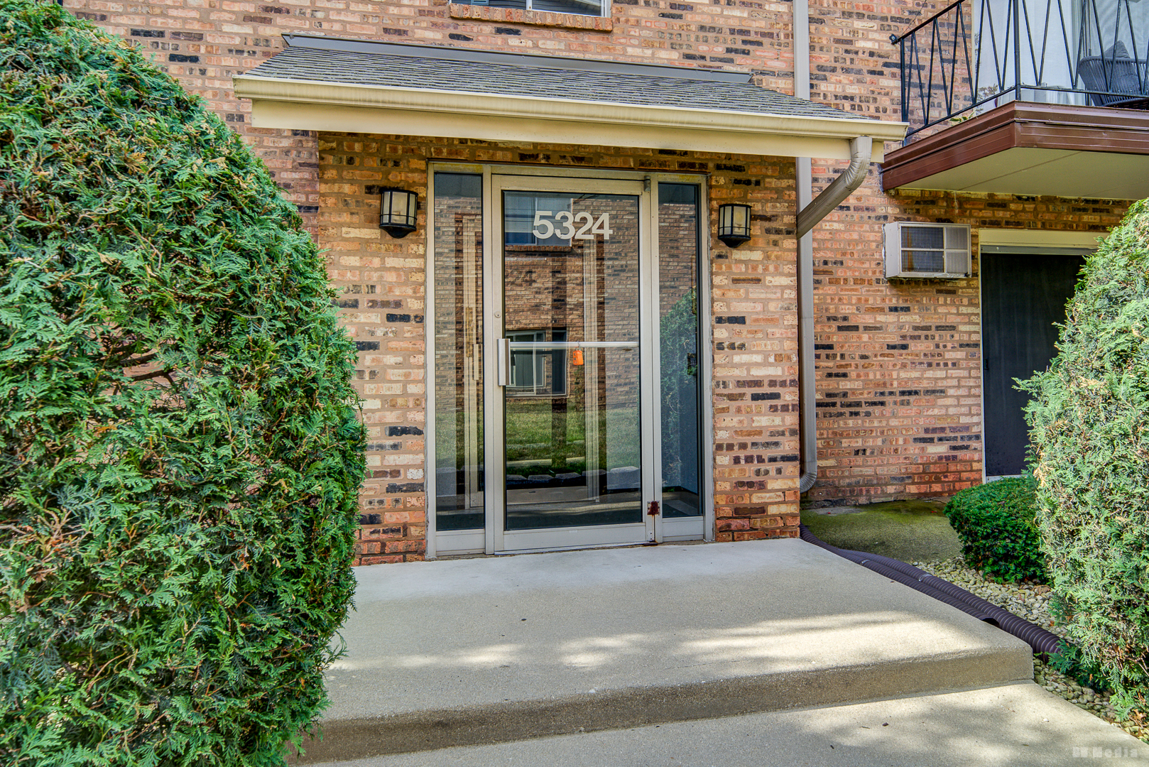 5324 WATERBURY Drive #1502, Crestwood, IL 60418
