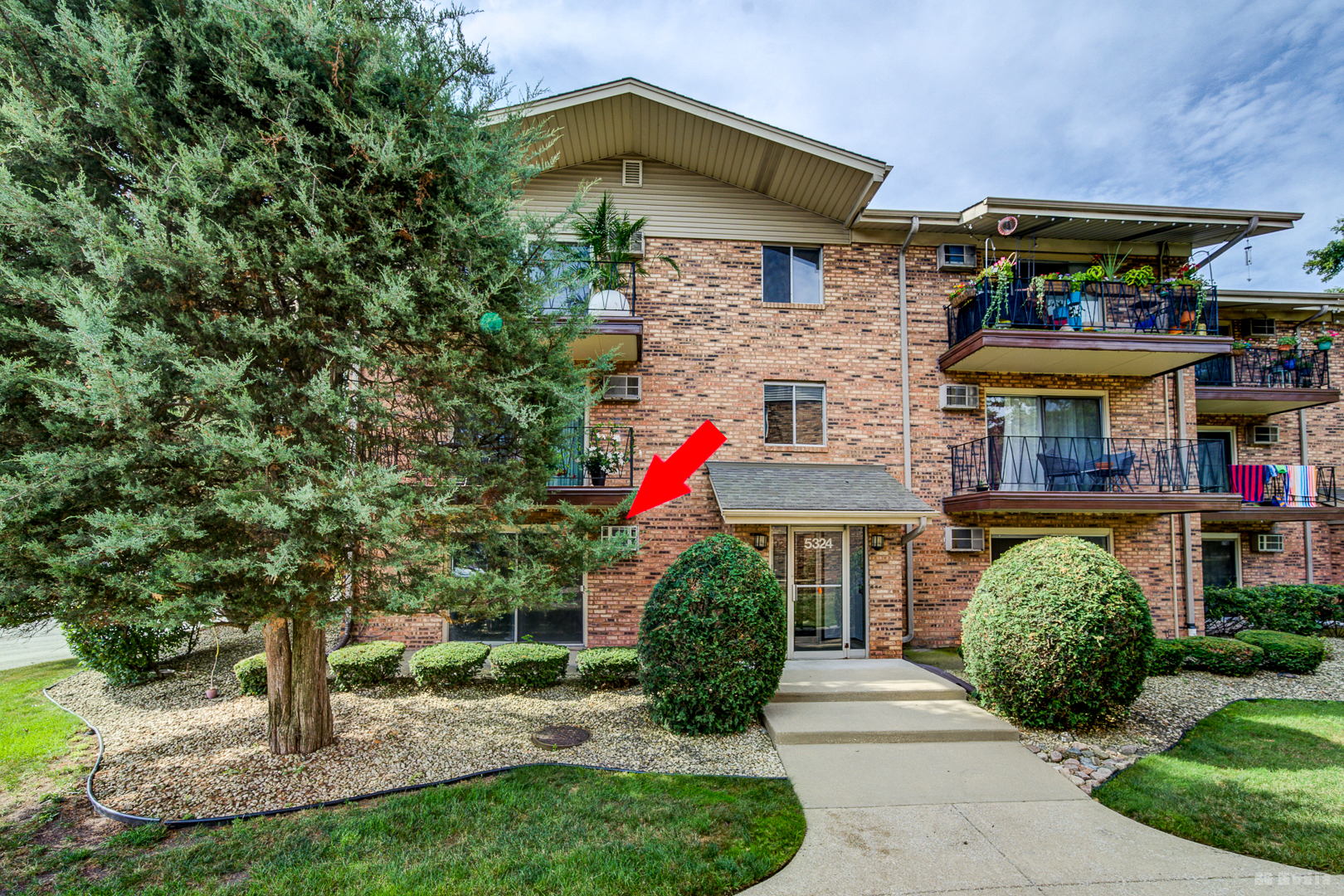 5324 WATERBURY Drive #1502, Crestwood, IL 60418