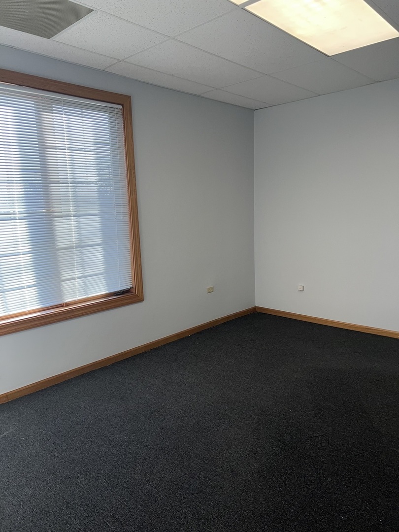 9405 Bormet Drive #10, Mokena, IL 60448