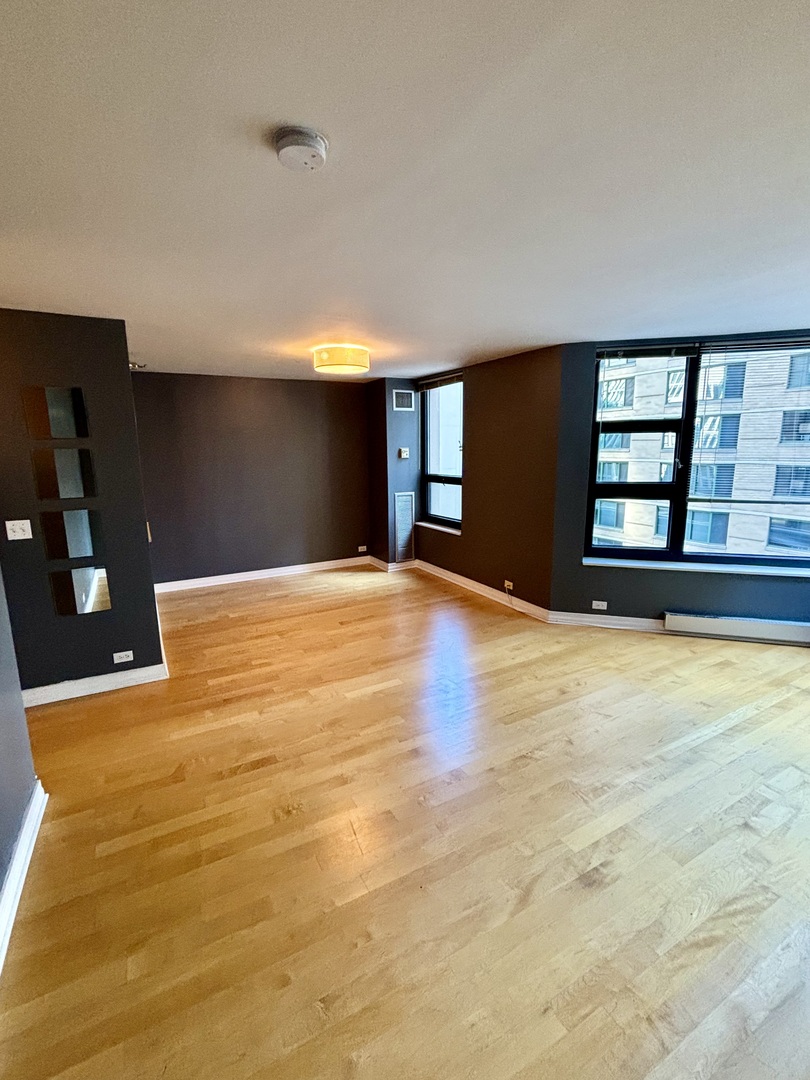 401 E Ontario Street #606, Chicago, IL 60611