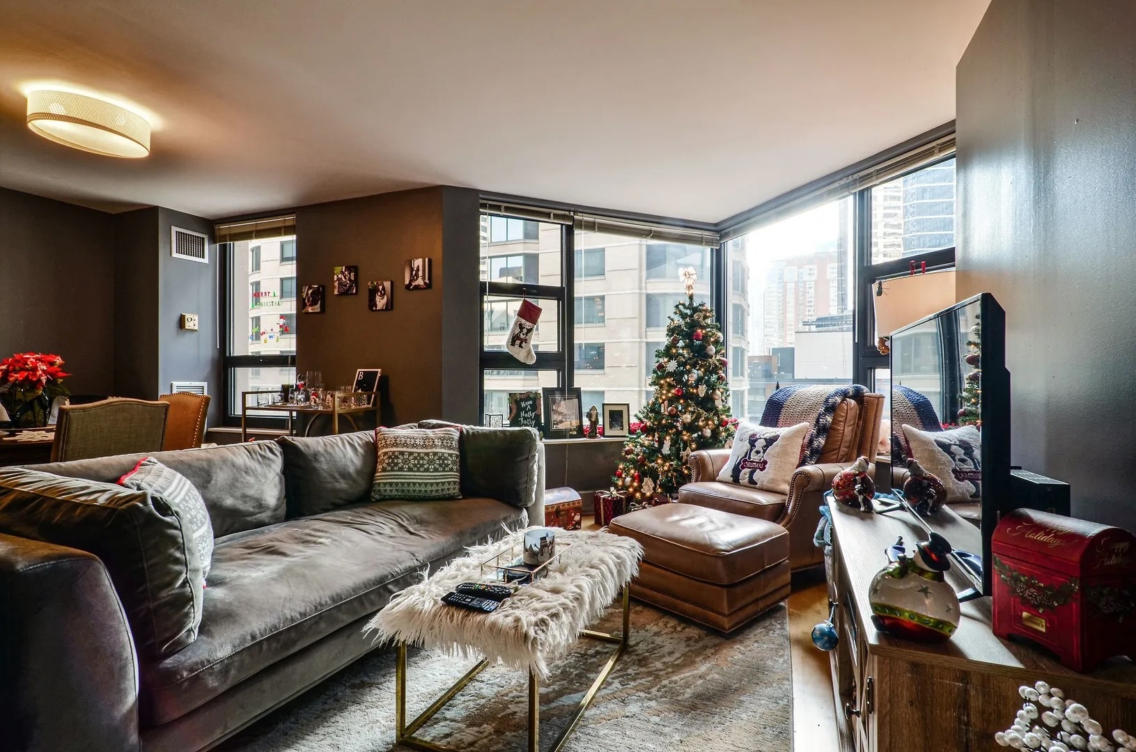 401 E Ontario Street #606, Chicago, IL 60611