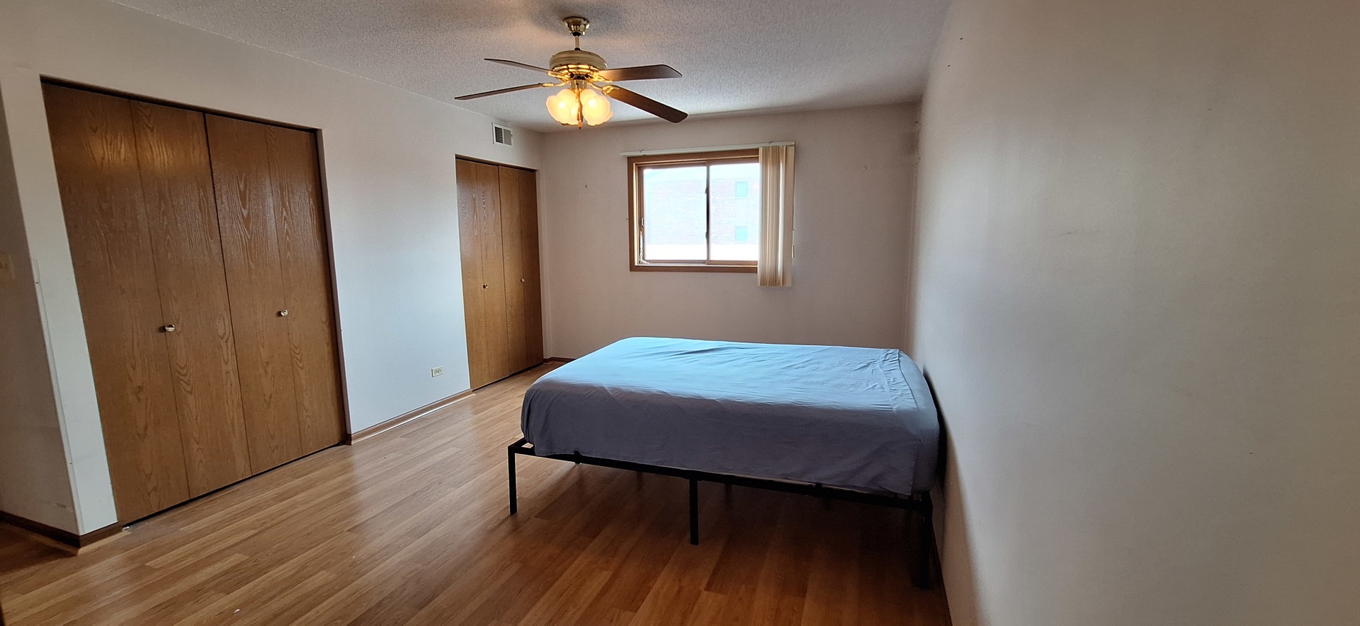 11001 Stony Creek Drive #2C, Palos Hills, IL 60465