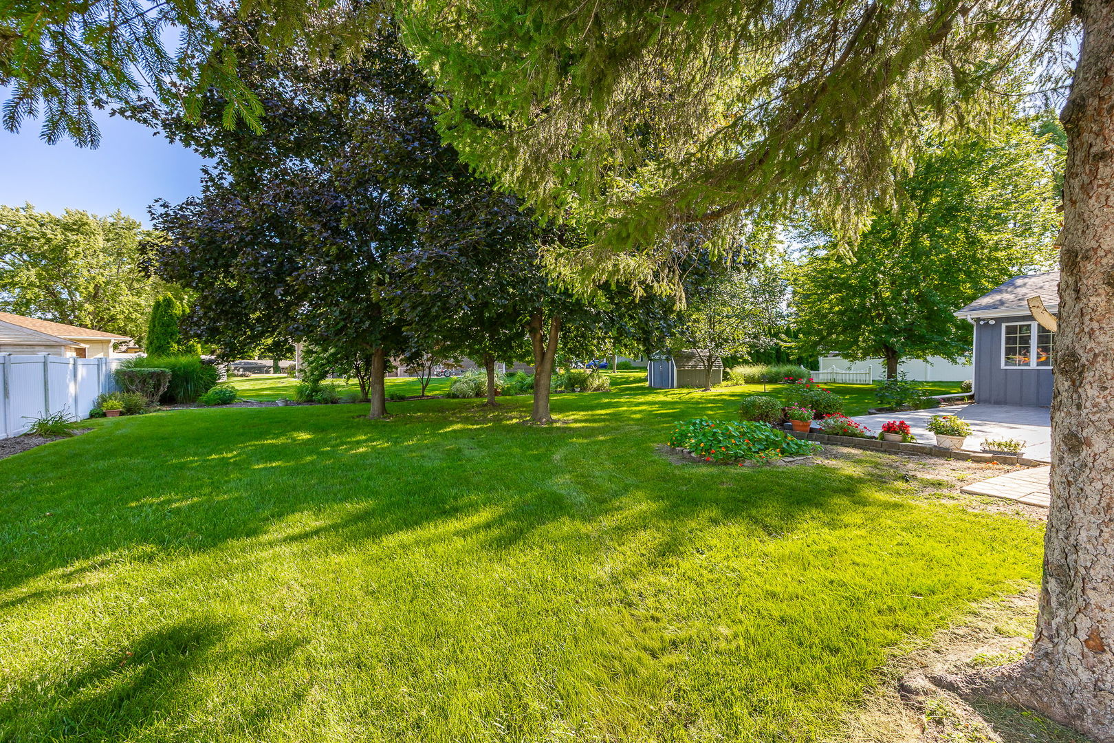 24349 W Camelot Road, Joliet, IL 60404