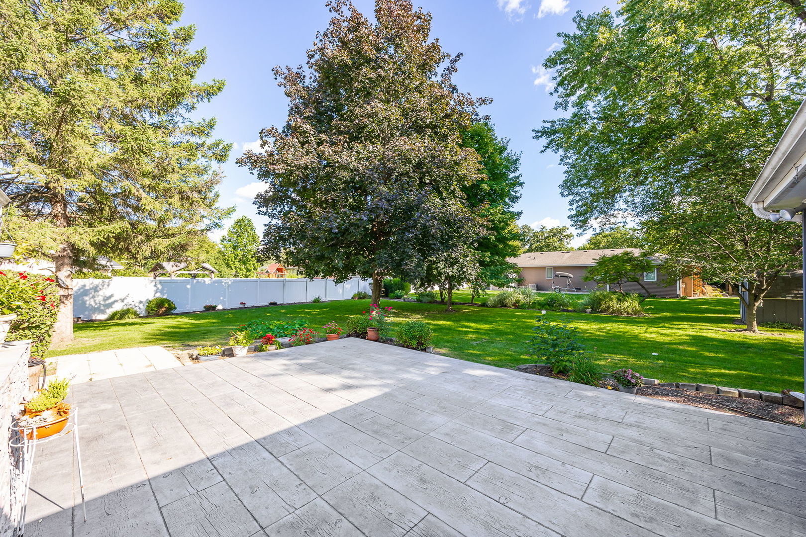 24349 W Camelot Road, Joliet, IL 60404