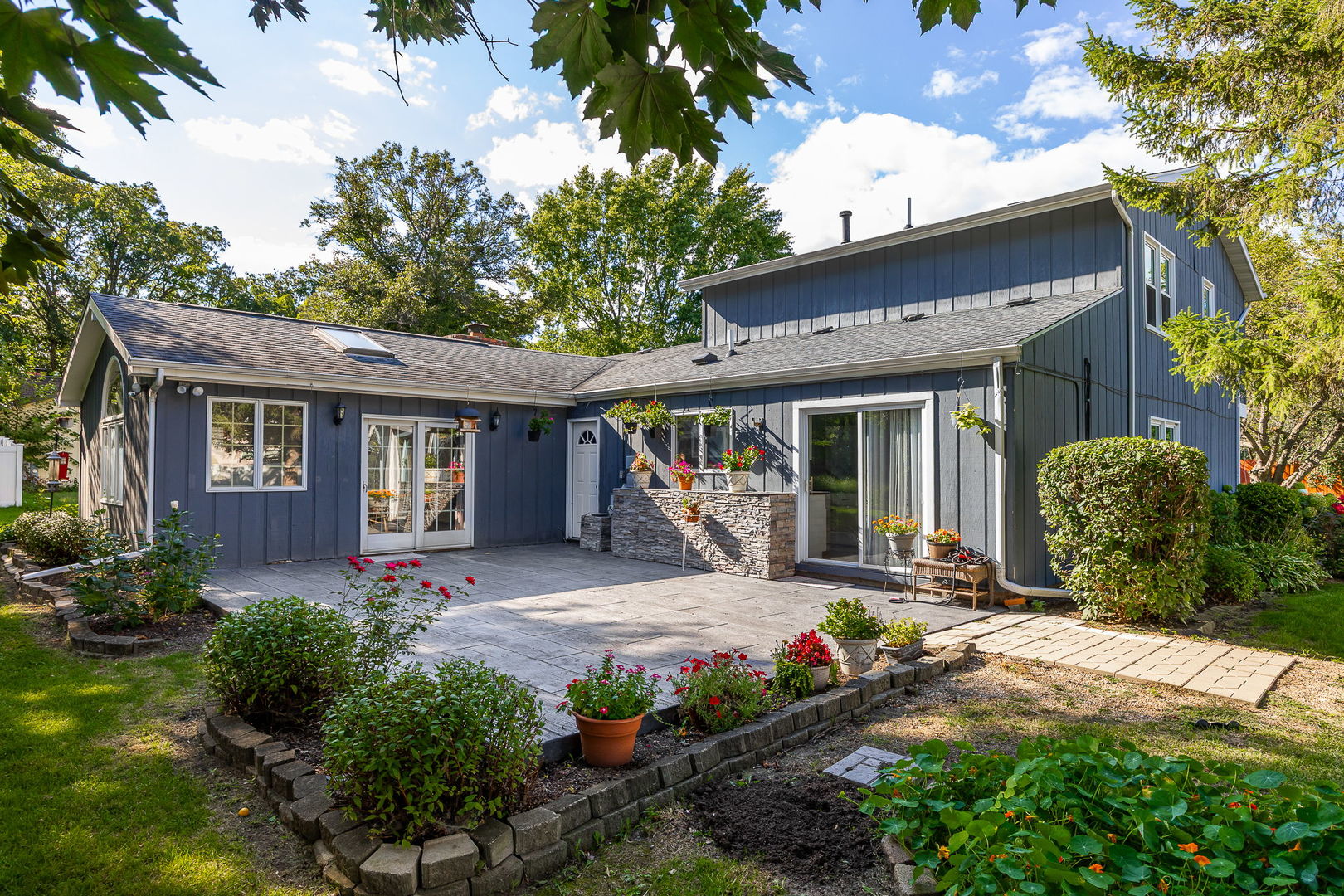 24349 W Camelot Road, Joliet, IL 60404