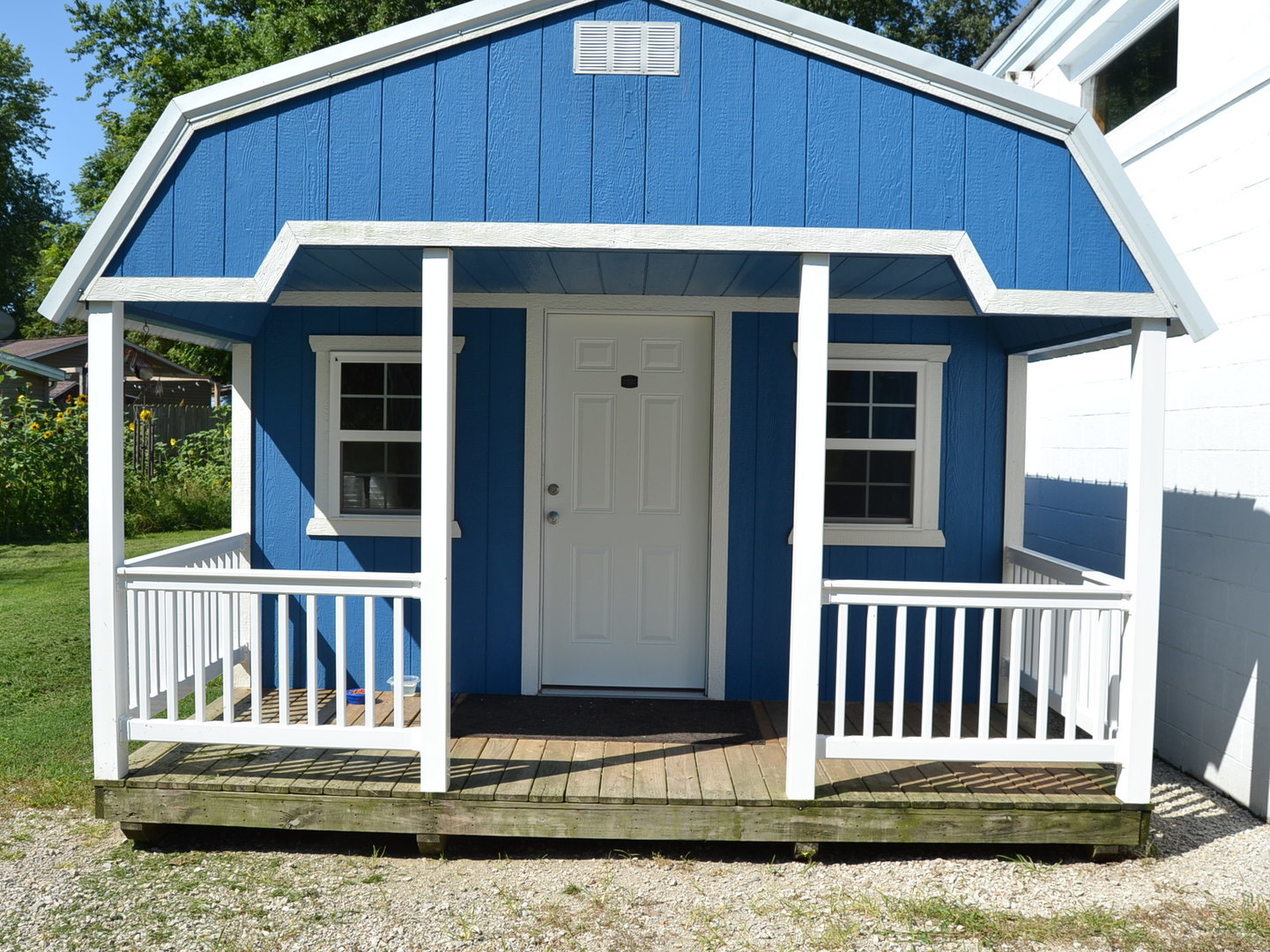 401 W Clinton Avenue, Farmer City, IL 61842