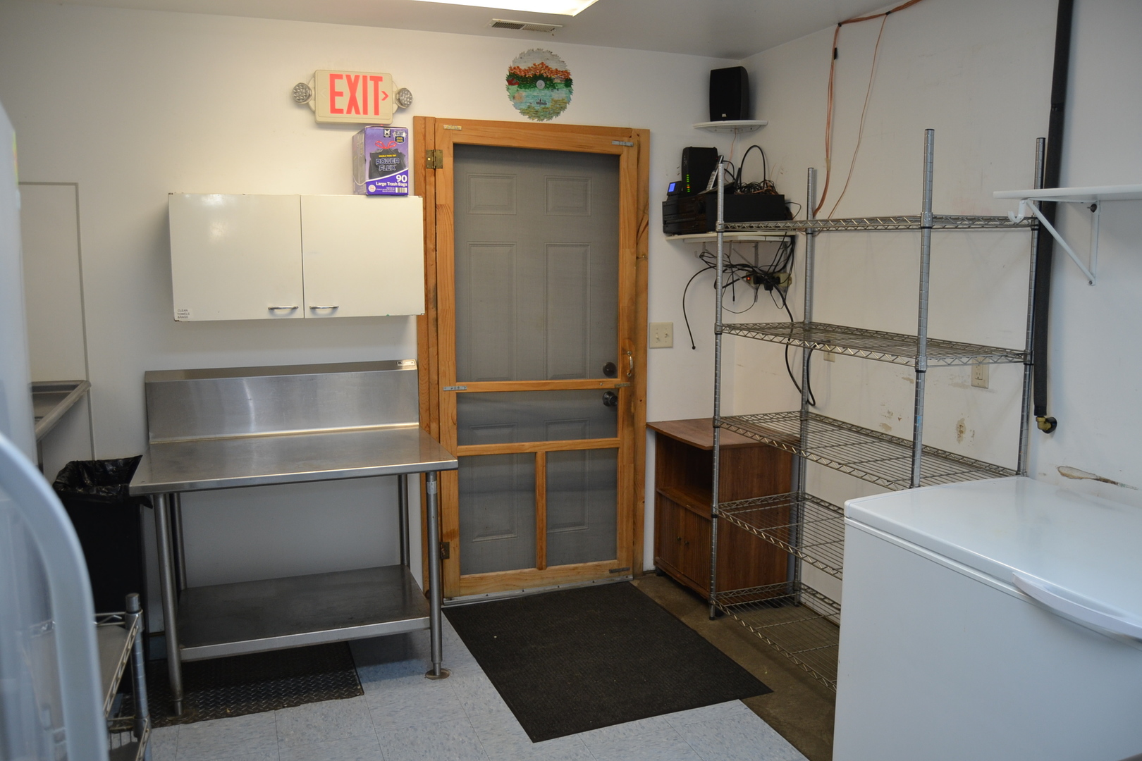 401 W Clinton Avenue, Farmer City, IL 61842