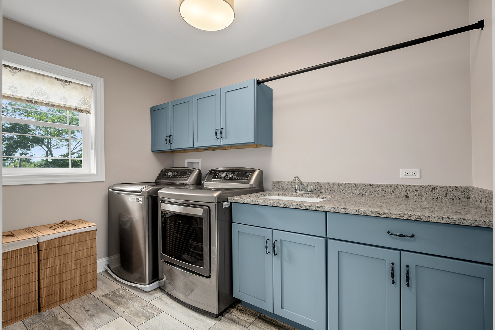 4117 Sterling Road, Downers Grove, IL 60515