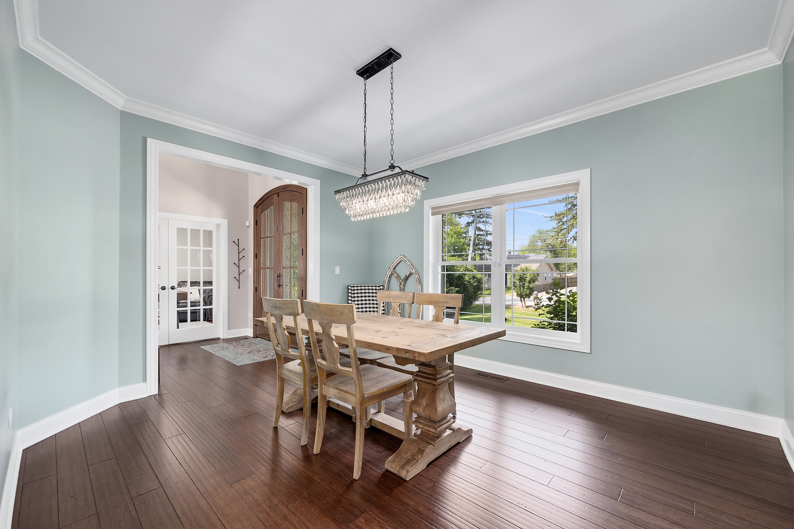 4117 Sterling Road, Downers Grove, IL 60515