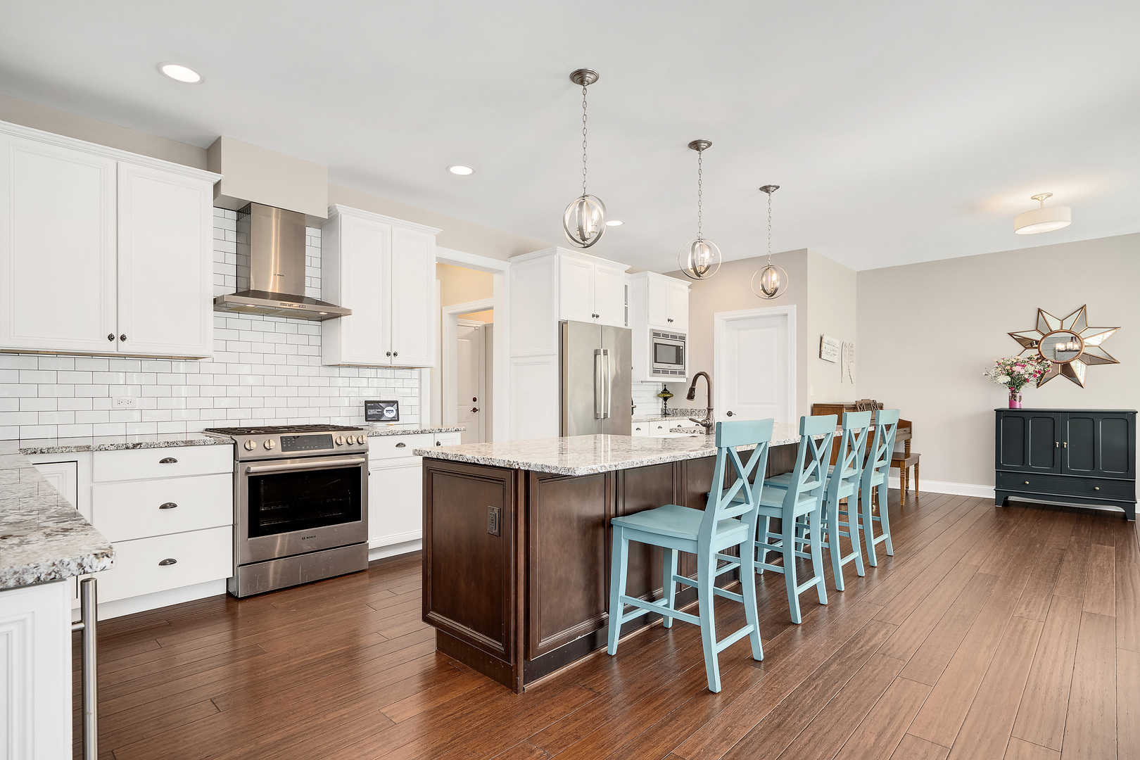 4117 Sterling Road, Downers Grove, IL 60515