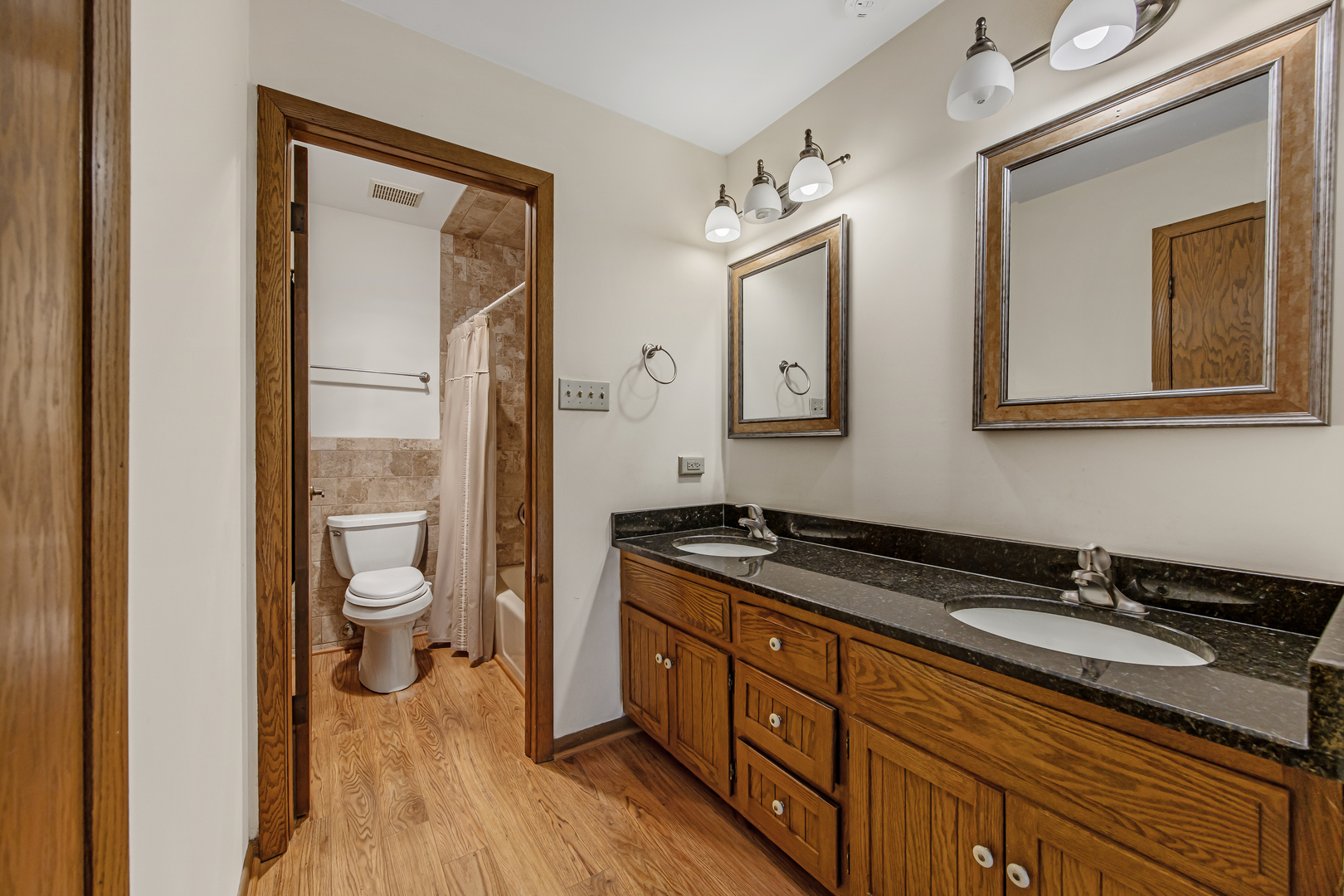 14008 Cheswick Drive, Orland Park, IL 60462
