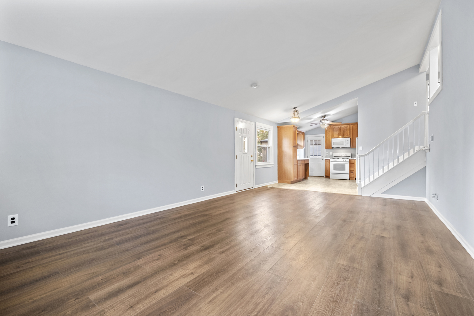 1514 Amarillo Drive, Carpentersville, IL 60110