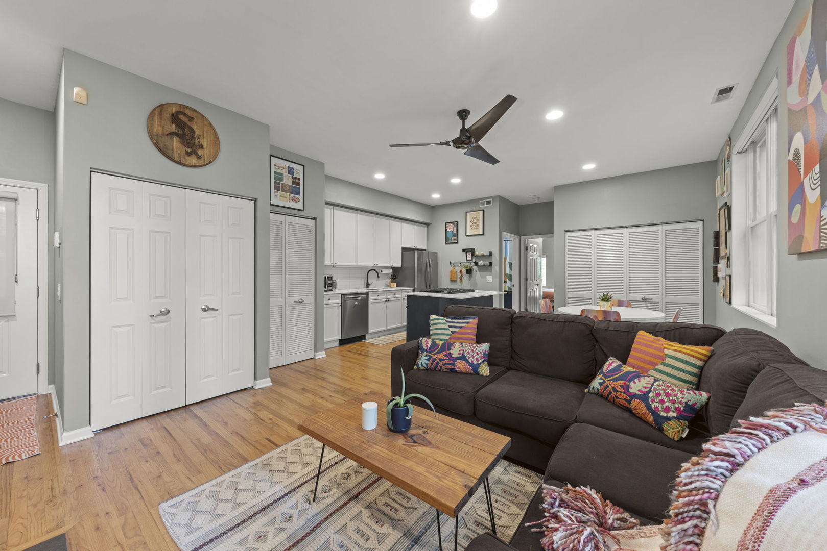 2251 W Saint Paul Avenue #2GG, Chicago, IL 60647
