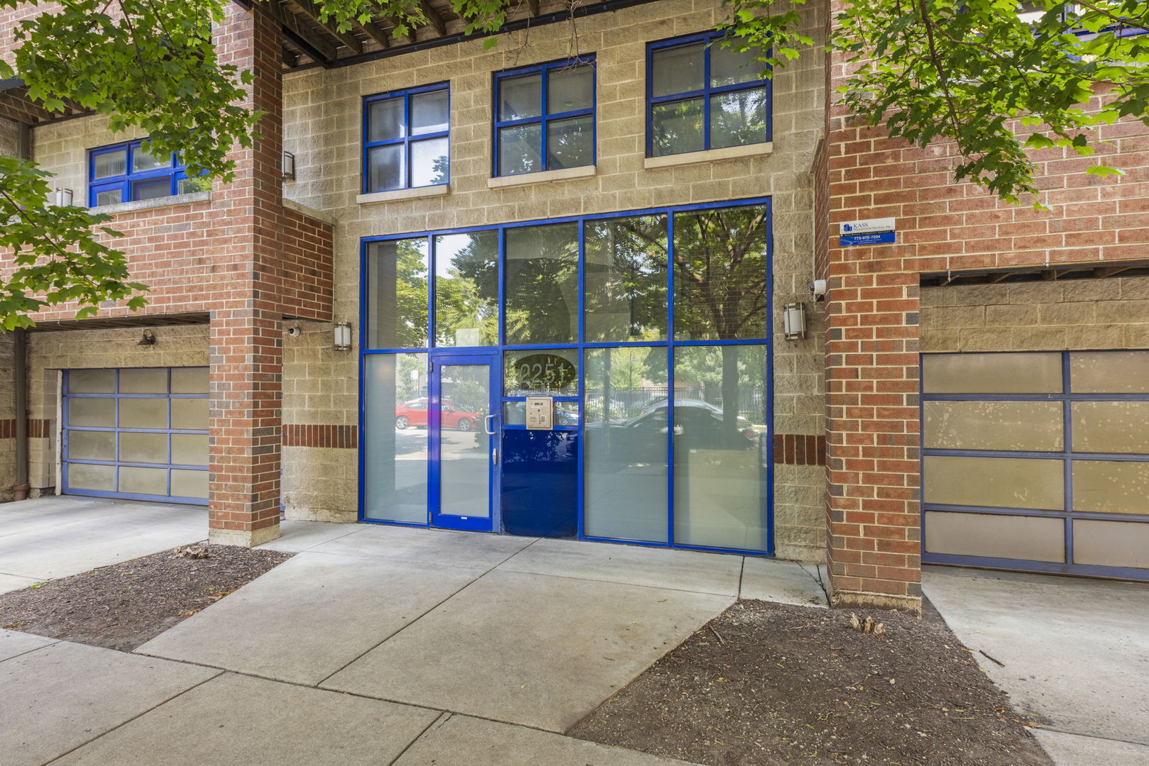 2251 W Saint Paul Avenue #2GG, Chicago, IL 60647