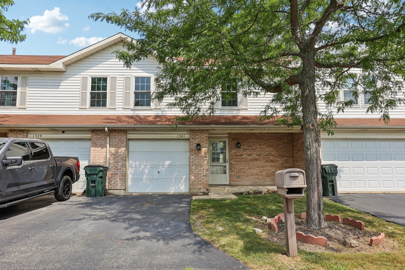 1541 Anderson Trail, Zion, IL 60099