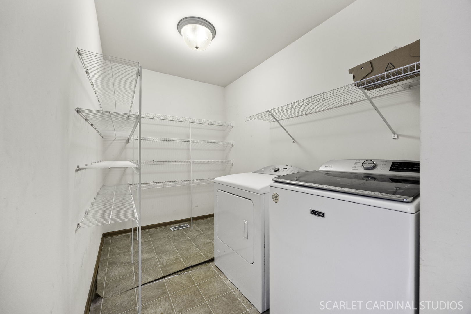603 E Garfield Street, Waterman, IL 60556