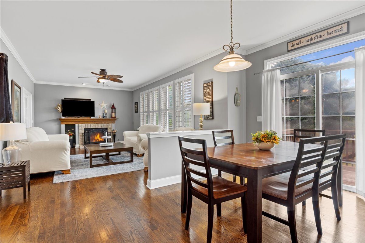 1415 Carmel Lane, Cary, IL 60013