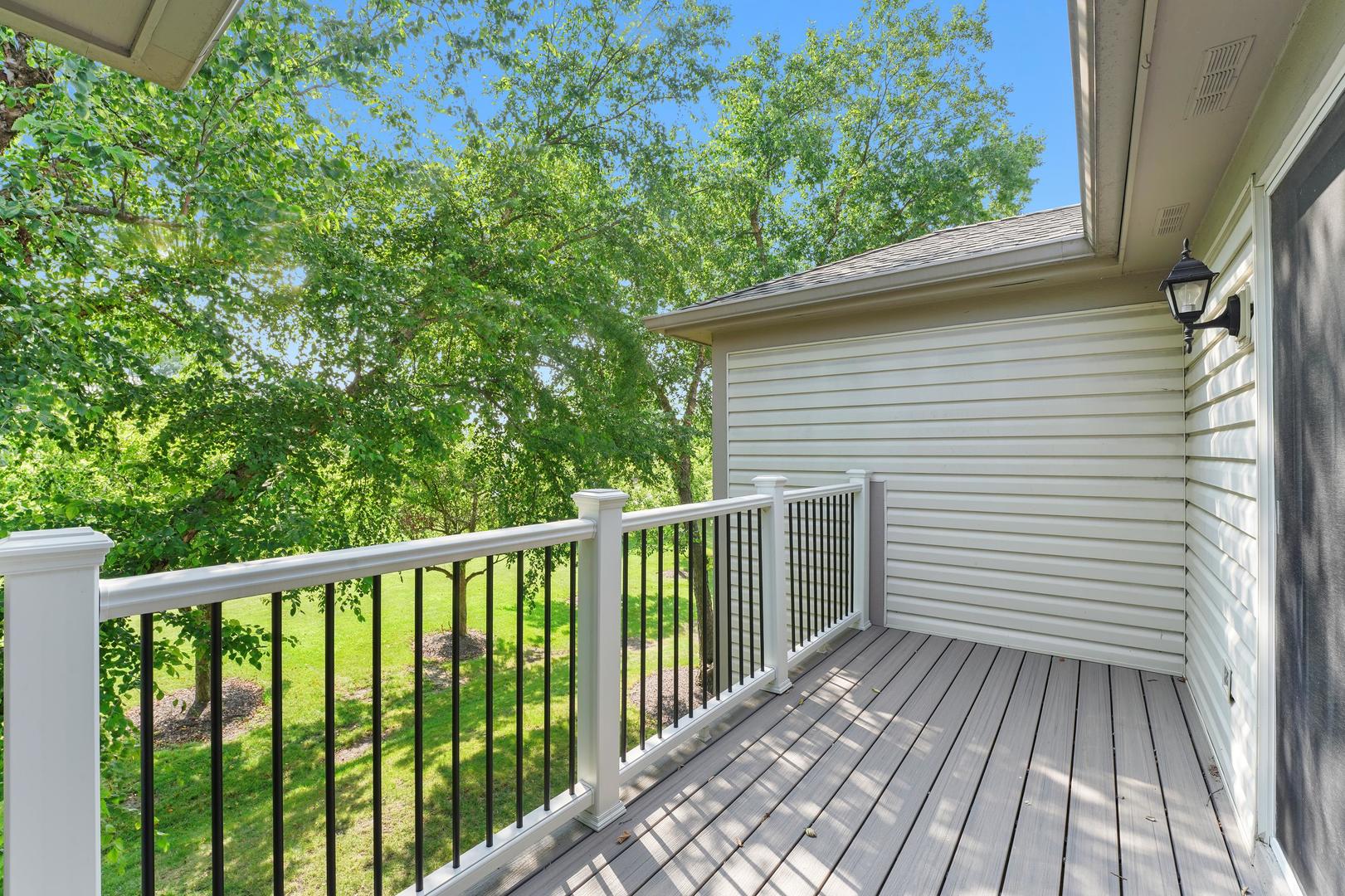 1505 MERCURY Drive #6, Schaumburg, IL 60193