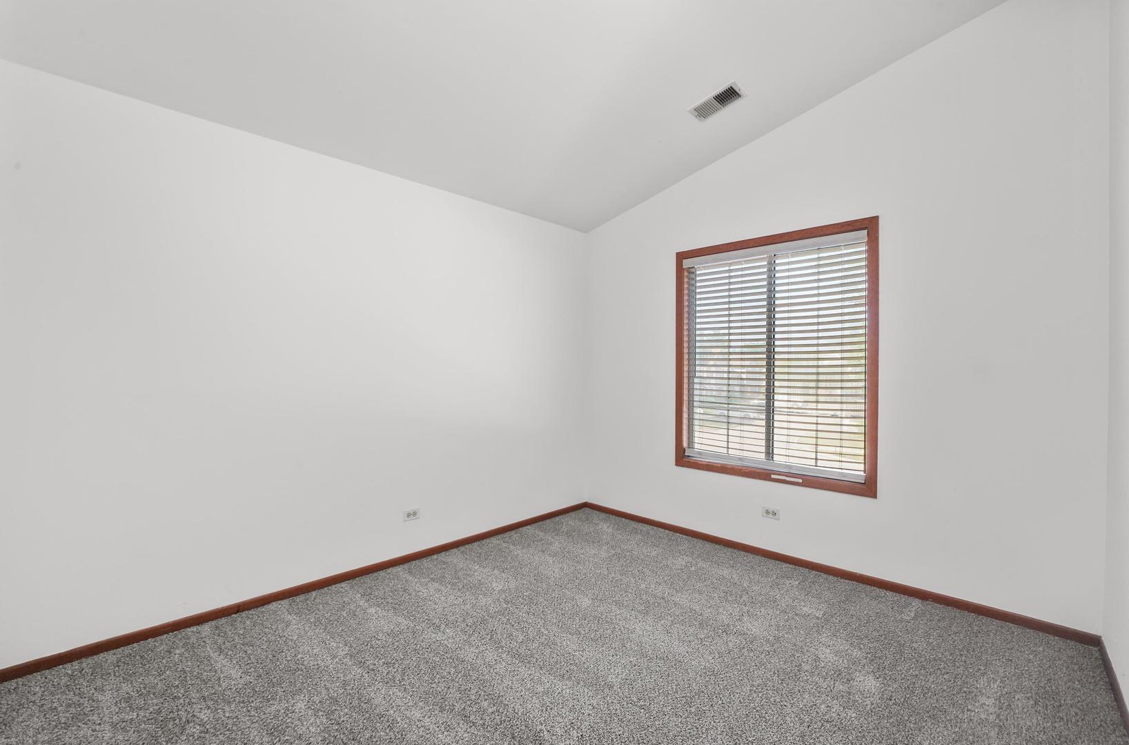 1505 MERCURY Drive #6, Schaumburg, IL 60193