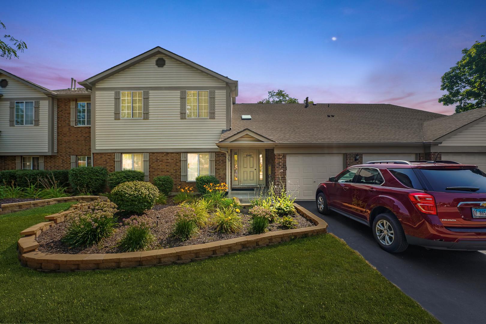 1505 MERCURY Drive #6, Schaumburg, IL 60193