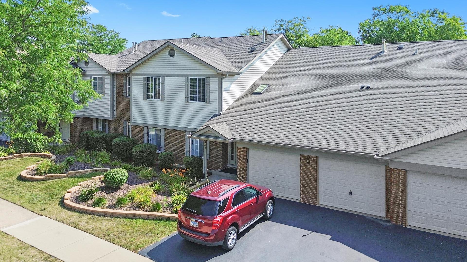 1505 MERCURY Drive #6, Schaumburg, IL 60193