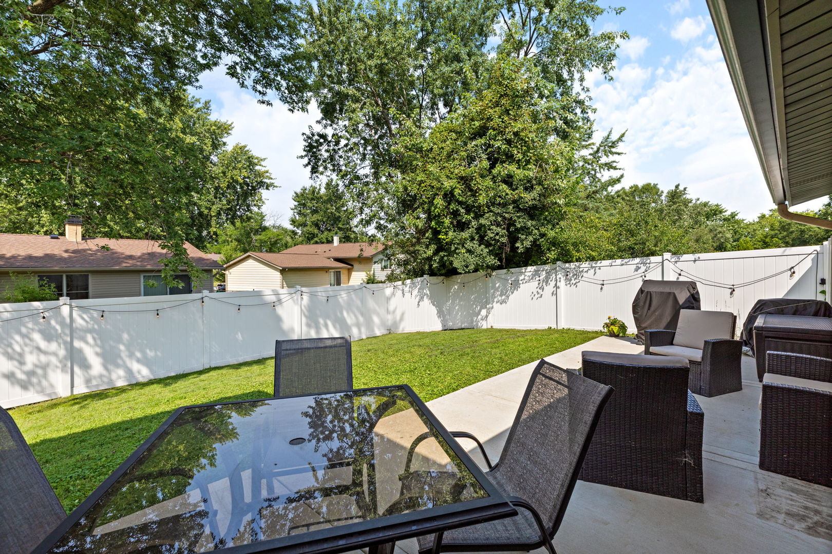725 N Pinecrest Road, Bolingbrook, IL 60440