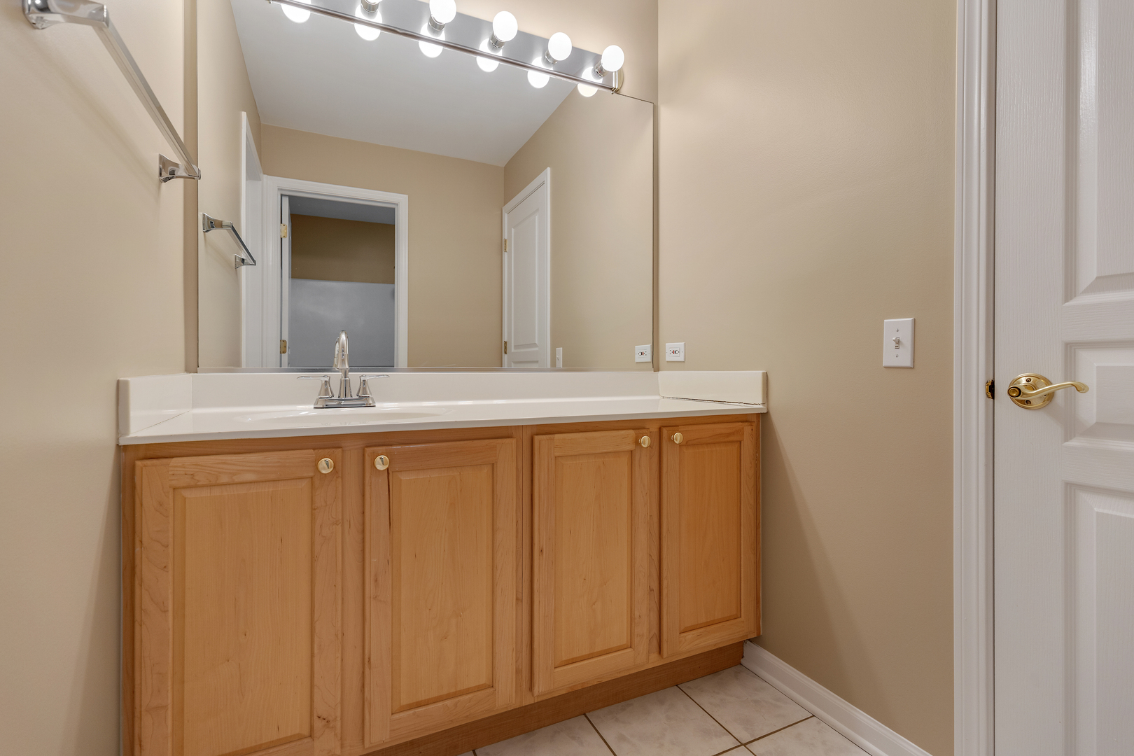 34 TWICKENHAM Court #34, Algonquin, IL 60102